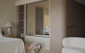 Hotel Le Versailles